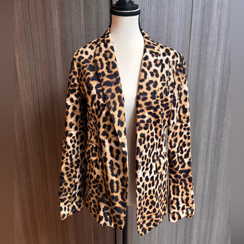 Olivaceous Leopard Print Blazer size medium